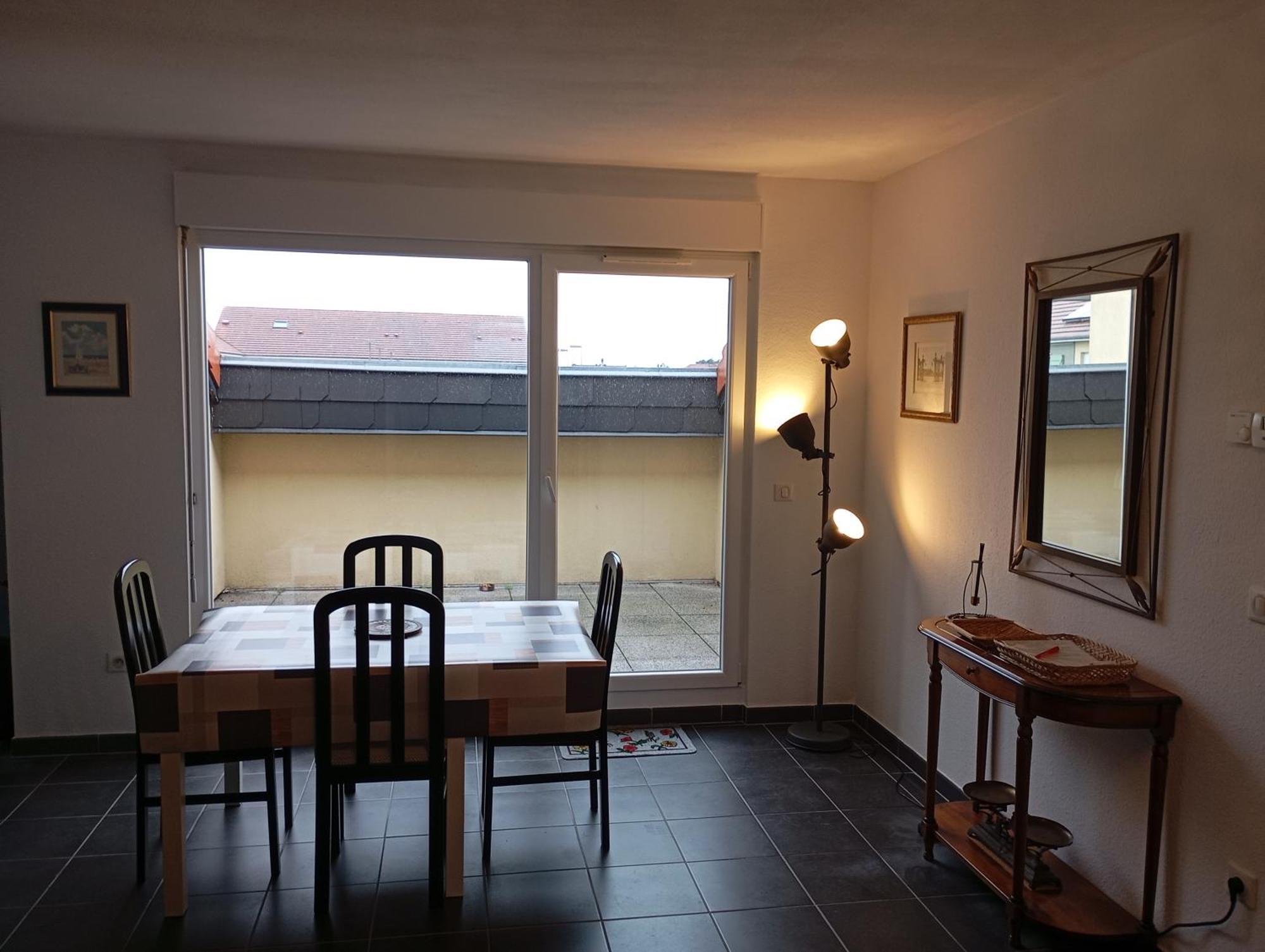 La Bonne Adresse Apartment Woippy Exterior photo